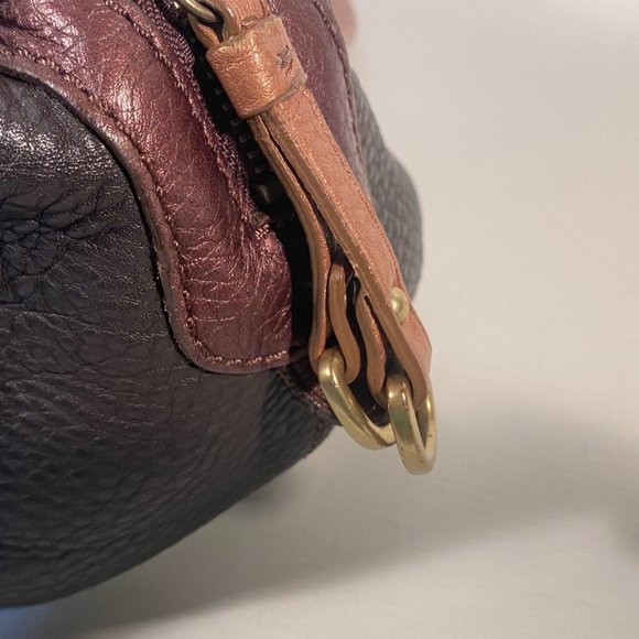 Cole Haan Pebbled Brown Leather Baguette Style Shoulder Bag - Picture 6 of 11